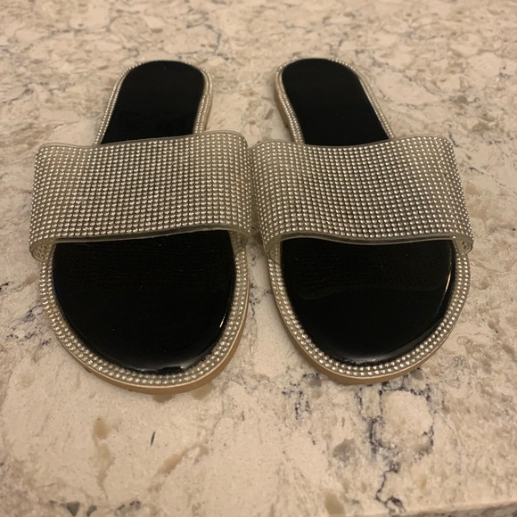 Sparkly Slides - Picture 2 of 6